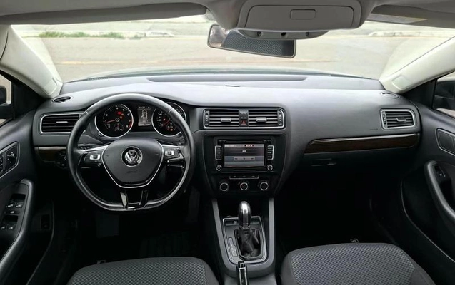 imagem-https://www.socarrao.com.br/sc-vehicle-images-prod/4353409/1791991281426-8494032_9_B_90c4fe6b5f.jpeg