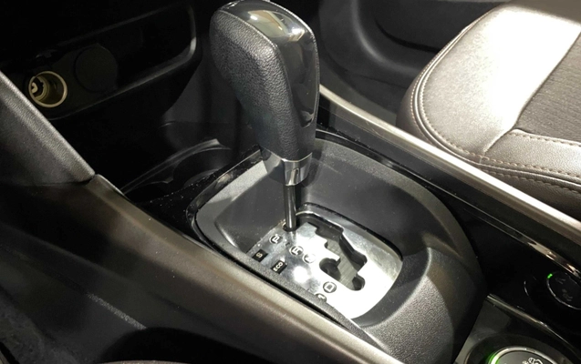 imagem-https://www.socarrao.com.br/sc-vehicle-images-prod/4353427/1791991394257-003_ed3bba0ad7a78696797fa13df7e06a07.jpg