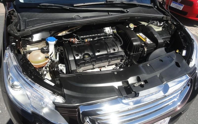 imagem-https://www.socarrao.com.br/sc-vehicle-images-prod/4353468/1792602794520-8483053_17_B_394616f5d1.jpeg