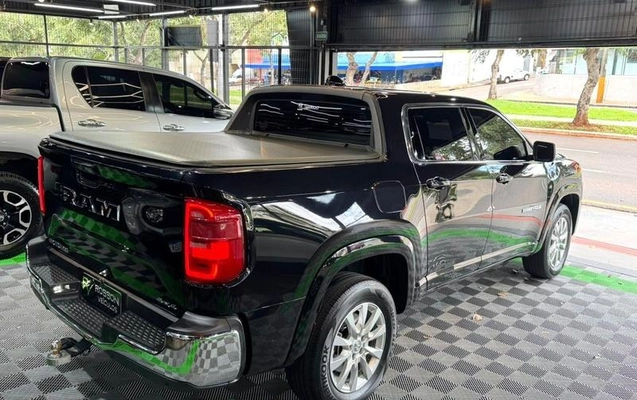 imagem-https://www.socarrao.com.br/sc-vehicle-images-prod/4353475/1792173474966-8567942_13_B_907c9bccb4.jpeg