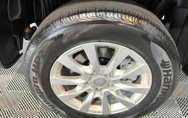 imagem-https://www.socarrao.com.br/sc-vehicle-images-prod/4353475/1792173474997-8567942_14_B_3a35550b59.jpeg