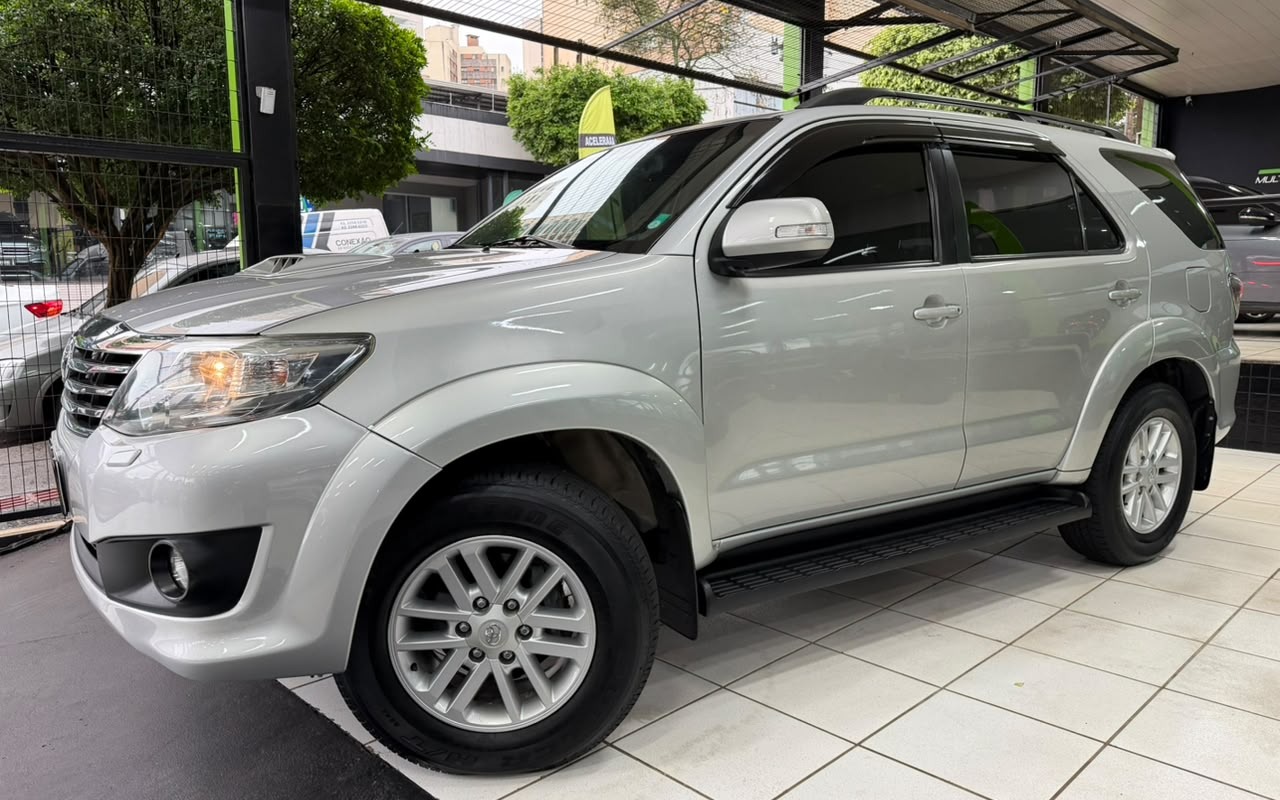imagem-https://www.socarrao.com.br/sc-vehicle-images-prod/4353477/1792002787865-V2hhdHNBcHAgSW1hZ2UgMjAyNi0xMC0xNCBhdCAxMC41OC41My5qcGVn.jpeg