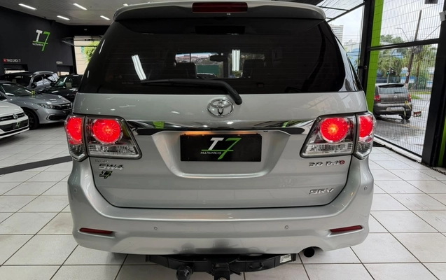 imagem-https://www.socarrao.com.br/sc-vehicle-images-prod/4353477/1792002788133-V2hhdHNBcHAgSW1hZ2UgMjAyNi0xMC0xNCBhdCAxMC41OC41MyAoMikuanBlZw.jpeg