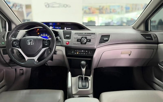 imagem-https://www.socarrao.com.br/sc-vehicle-images-prod/4353481/1792682270866-8568939_5_B_d79575e303.jpeg