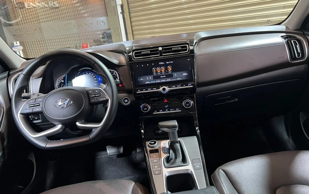 imagem-https://www.socarrao.com.br/sc-vehicle-images-prod/4353502/1791992155065-oJ5zU220zV5QXzg6mjYPfNE3rmJDXrLX.jpg