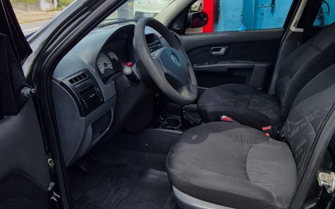 imagem-https://www.socarrao.com.br/sc-vehicle-images-prod/4353602/1791993157591-V2hhdHNBcHAgSW1hZ2UgMjAyNi0xMC0xNCBhdCAxMi4xNS4wNyAoMikuanBlZw.jpeg