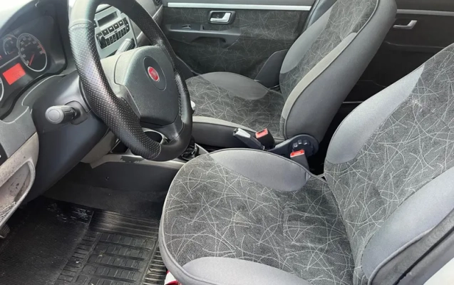 imagem-https://www.socarrao.com.br/sc-vehicle-images-prod/4353693/1791993896411-ed439644-4027-4b2c-970f-15cdae2e5dd6.webp