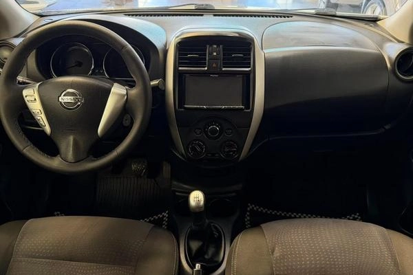 imagem-https://www.socarrao.com.br/sc-vehicle-images-prod/4353712/1791994317823-8482765_3_B_35f34bf1e3.jpeg