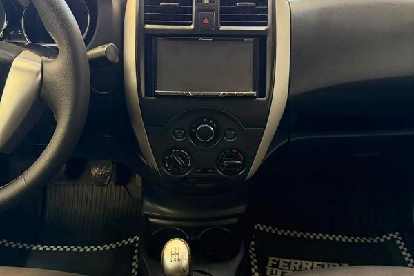 imagem-https://www.socarrao.com.br/sc-vehicle-images-prod/4353712/1791994317824-8482765_4_B_8c75ae17d7.jpeg