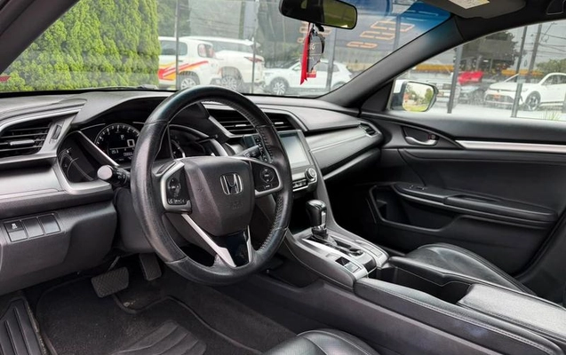 imagem-https://www.socarrao.com.br/sc-vehicle-images-prod/4353864/1791995044600-8564446_1_B_c198a8d19f.jpeg