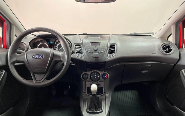 imagem-https://www.socarrao.com.br/sc-vehicle-images-prod/4353866/1791995120671-4ca2eff8-740f-44a9-93c8-3591df9e327f.jpg