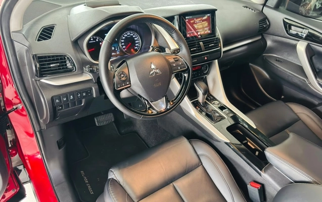 imagem-https://www.socarrao.com.br/sc-vehicle-images-prod/4353876/1791995263270-11_012731.jpg