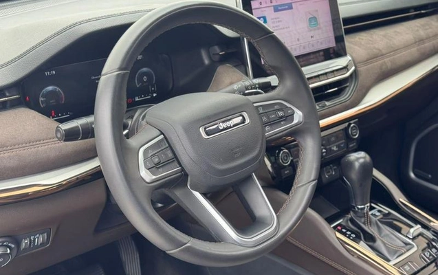 imagem-https://www.socarrao.com.br/sc-vehicle-images-prod/4353916/1792685322434-8560795_8_B_1217be505b.jpeg