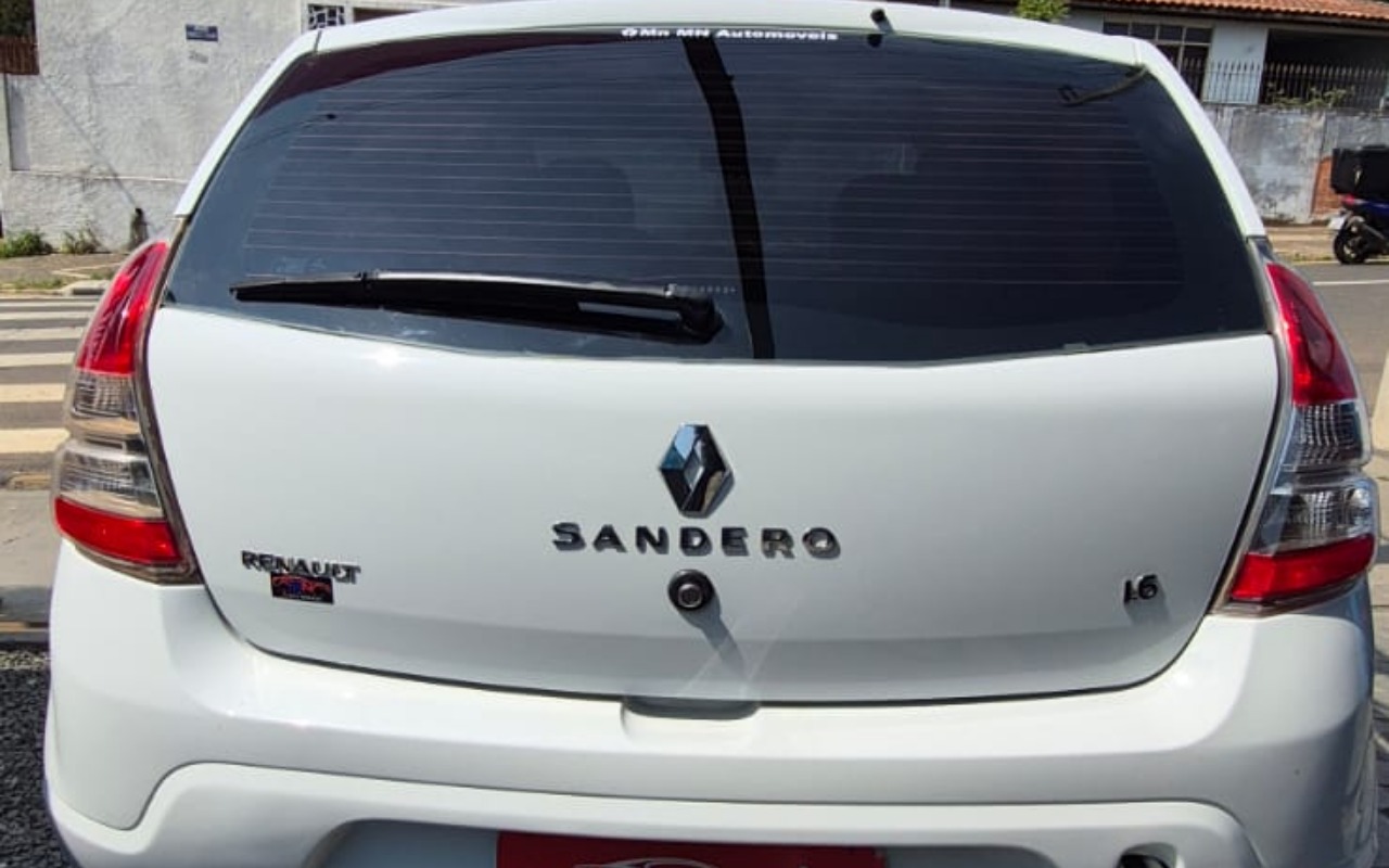 imagem-https://www.socarrao.com.br/sc-vehicle-images-prod/4353920/1791995486797-V2hhdHNBcHAgSW1hZ2UgMjAyNi0wOC0zMSBhdCAwOC41OS4yNi5qcGVn.jpeg
