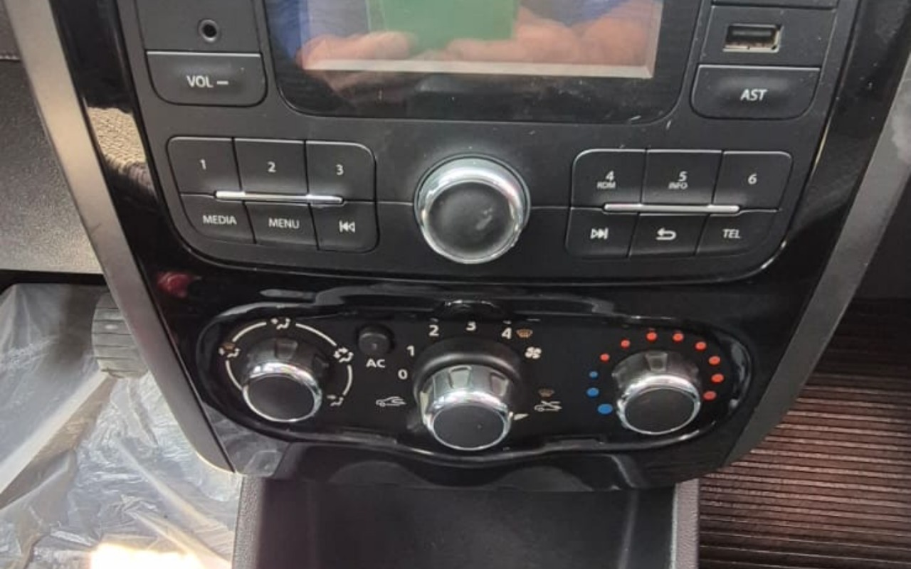 imagem-https://www.socarrao.com.br/sc-vehicle-images-prod/4353920/1791995487406-V2hhdHNBcHAgSW1hZ2UgMjAyNi0wOC0zMSBhdCAwOC41OS4yOC5qcGVn.jpeg