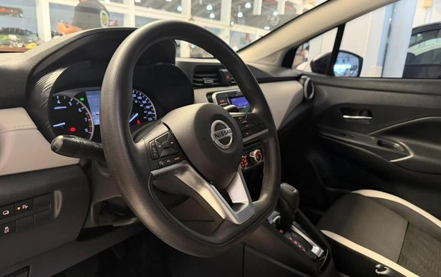 imagem-https://www.socarrao.com.br/sc-vehicle-images-prod/4353924/1792526786215-8565928_5_B_9d09094f37.jpeg