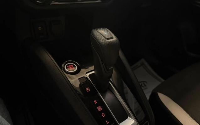 imagem-https://www.socarrao.com.br/sc-vehicle-images-prod/4353924/1792526786234-8565928_1_B_47b8b655ca.jpeg