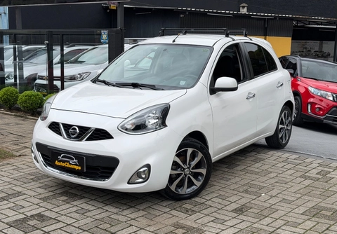 Nissan MARCH 2016 Branco — foto 1 de 3