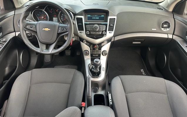 imagem-https://www.socarrao.com.br/sc-vehicle-images-prod/4353962/1791995861650-gb-b1872c9.jpeg