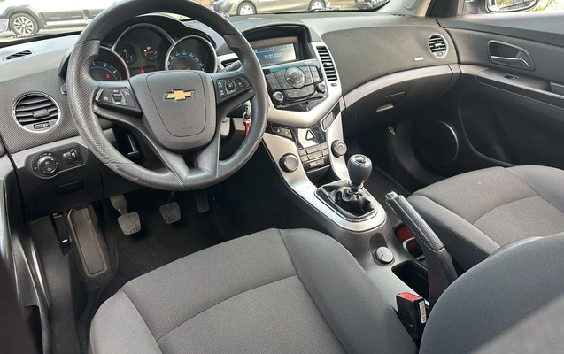 imagem-https://www.socarrao.com.br/sc-vehicle-images-prod/4353962/1791995861671-gb-1aa2c39.jpeg