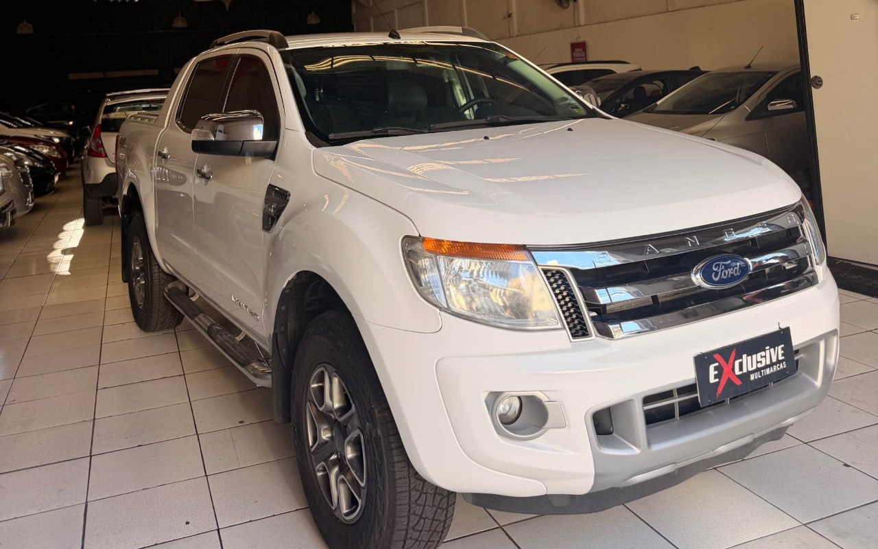 Ford Ranger 2015 Branco — foto 1 de 3