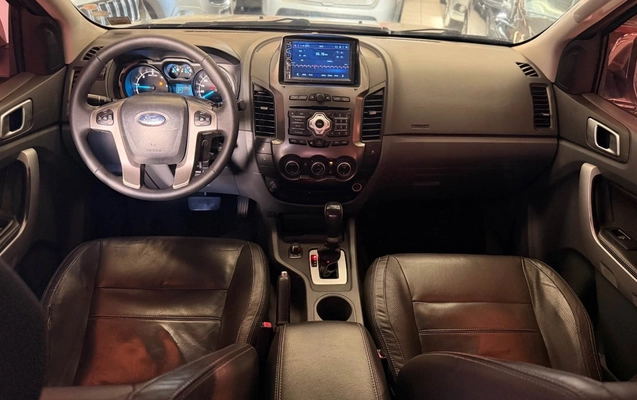 imagem-https://www.socarrao.com.br/sc-vehicle-images-prod/4354058/1791996775907-UkFOR0VSIDIwMTUxNS5qcGc.jpg