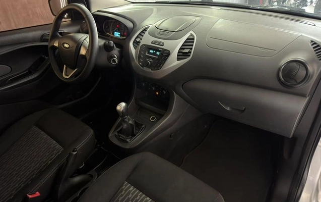 imagem-https://www.socarrao.com.br/sc-vehicle-images-prod/4354059/1791996774404-8569296_2_B_9342969f5f.jpeg