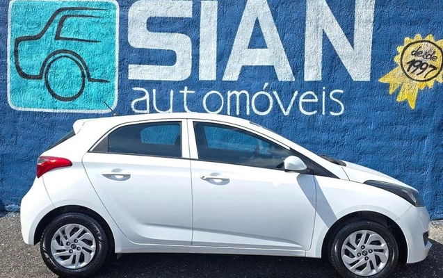 imagem-https://www.socarrao.com.br/sc-vehicle-images-prod/4354081/1792161727504-8509061_14_B_4e44c432c7.jpeg
