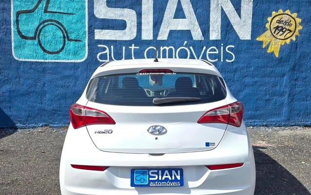imagem-https://www.socarrao.com.br/sc-vehicle-images-prod/4354081/1792161727505-8509061_15_B_84036c956c.jpeg