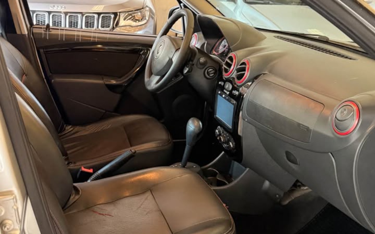 imagem-https://www.socarrao.com.br/sc-vehicle-images-prod/4354117/1791997206548-U0FOREVSTyAyMDE0MTEuanBn.jpg