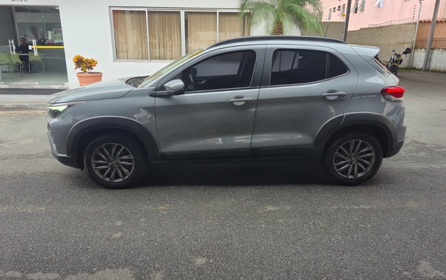 imagem-https://www.socarrao.com.br/sc-vehicle-images-prod/4354143/1791997284206-NDA4ZWMyNWEtOGNkZi00MTEyLWIyMjMtZGRiMzJhZGE2NTZiLmpwZWc.jpeg
