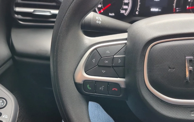 imagem-https://www.socarrao.com.br/sc-vehicle-images-prod/4354143/1791997284789-ZGFhNzBkMzAtMzllZC00NmNhLWFkMTItNmZiZmEwNTA2OTRiLmpwZWc.jpeg