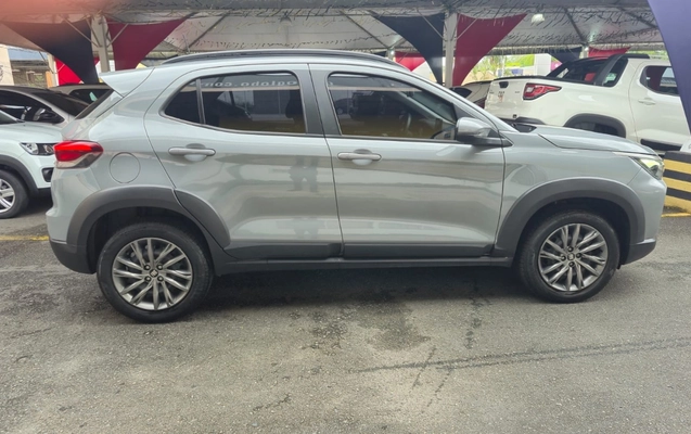 imagem-https://www.socarrao.com.br/sc-vehicle-images-prod/4354143/1791997285626-NDBlYTAzMDUtZDUyZC00Y2QxLThhMzYtNmJhNDU1M2ViODRlLmpwZWc.jpeg