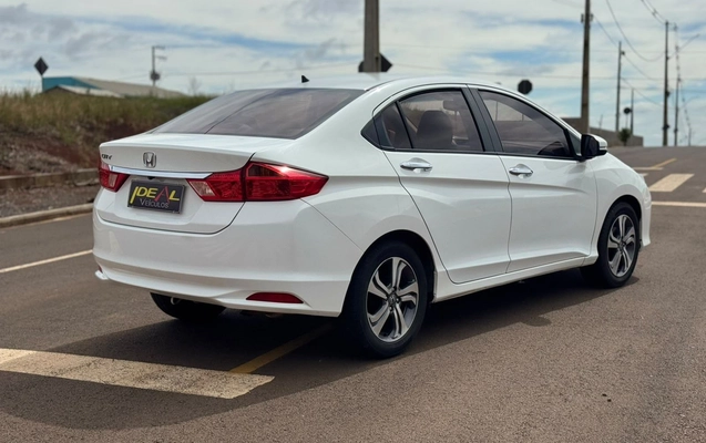 imagem-https://www.socarrao.com.br/sc-vehicle-images-prod/4354151/1791997312020-90bade6def384dec97c8a7dfae1b28ca_1791997108202.jpg