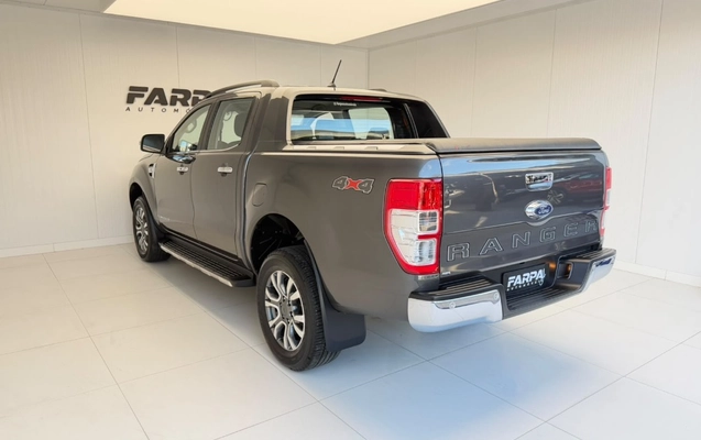 imagem-https://www.socarrao.com.br/sc-vehicle-images-prod/4354165/1791997432358-gb-44bb795.jpeg