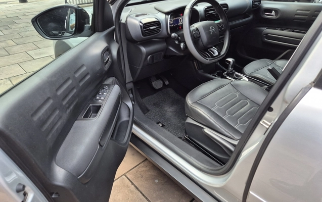 imagem-https://www.socarrao.com.br/sc-vehicle-images-prod/4354186/1792242079126-6ULLTiov1iP2mdSV8UpaOo2FXWmfarkj.jpg