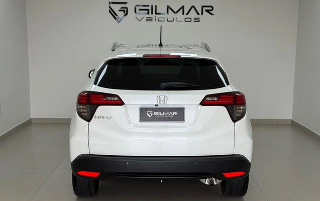 imagem-https://www.socarrao.com.br/sc-vehicle-images-prod/4354190/1792090114525-8518615_2_B_cd78994e2f.jpeg