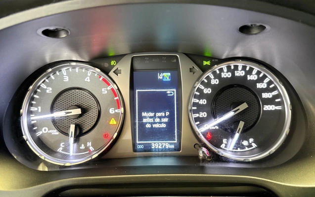 imagem-https://www.socarrao.com.br/sc-vehicle-images-prod/4354255/1791998179763-ZTgwMmQxMTAtODk2NS00MGViLTgzYzEtNmNhMGMyOTliNjNhLmpwZWc.jpeg