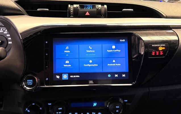 imagem-https://www.socarrao.com.br/sc-vehicle-images-prod/4354255/1791998180125-MmM3OWRjMTktYTU2Mi00MDVkLWJkYzAtMzc2ZGU4YTNkODlkLmpwZWc.jpeg