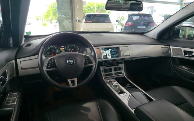 imagem-https://www.socarrao.com.br/sc-vehicle-images-prod/4354278/1792610822992-b4f1c9c028bc493ab1ea89bc8f3691b2_1791901744125.jpg