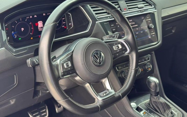 imagem-https://www.socarrao.com.br/sc-vehicle-images-prod/4354282/1792528349254-8560374_7_B_36907fa9d6.jpeg