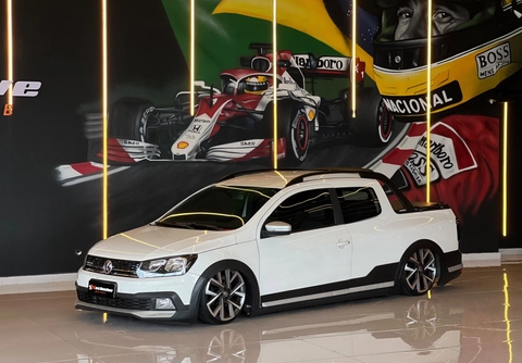 Volkswagen Saveiro 2017 Branco — foto 1 de 3