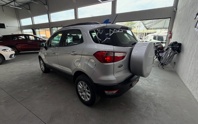 imagem-https://www.socarrao.com.br/sc-vehicle-images-prod/4354314/1791998842049-5717cc0e59604c6f93935e5e1d227283_1791998313322.jpg