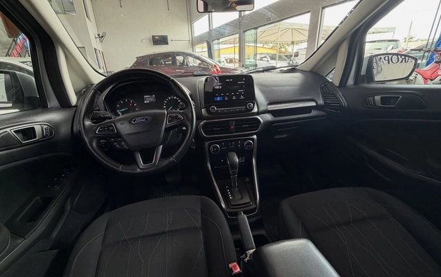 imagem-https://www.socarrao.com.br/sc-vehicle-images-prod/4354314/1791998842054-df640c0df2cd43bfa383ccb70ce96101_1791998313338.jpg