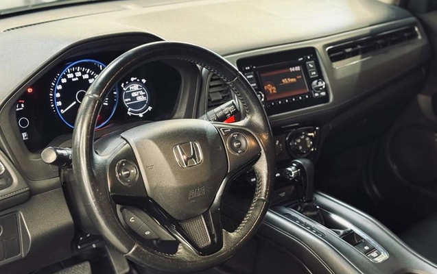 imagem-https://www.socarrao.com.br/sc-vehicle-images-prod/4354324/1792001315775-8568942_9_B_3f727ef061.jpeg