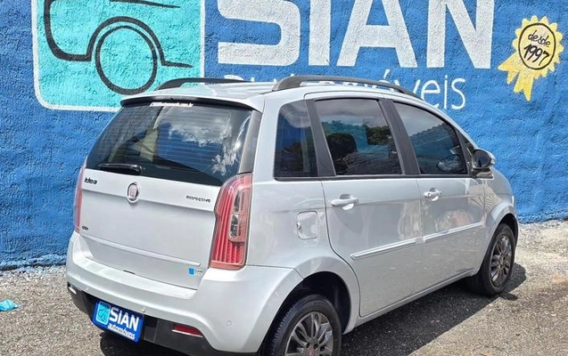 imagem-https://www.socarrao.com.br/sc-vehicle-images-prod/4354344/1792183298166-8538122_1_B_b4eb77f65c.jpeg