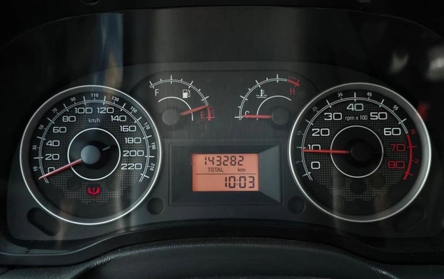 imagem-https://www.socarrao.com.br/sc-vehicle-images-prod/4354344/1792183298198-8538122_19_B_6447f1ea24.jpeg
