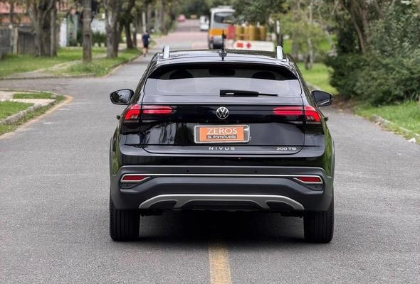 imagem-https://www.socarrao.com.br/sc-vehicle-images-prod/4354396/1792438636042-8559092_13_B_f66fb1ad65.jpeg