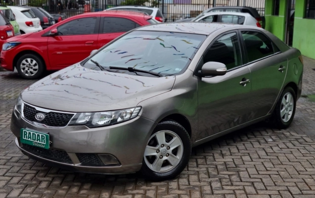 imagem-https://www.socarrao.com.br/sc-vehicle-images-prod/4354404/1791999425028-6uuSkDxadPr4EXw8U3B0FBh1GHD0ERL5.jpg