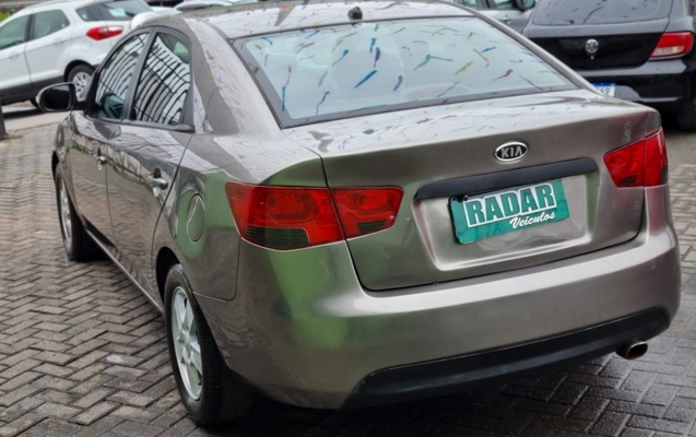 imagem-https://www.socarrao.com.br/sc-vehicle-images-prod/4354404/1791999425038-6037qxYQ3MQElnQvVGaVD0NQ0zCcKzb2.jpg